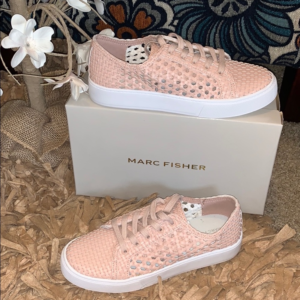 Marc Fisher Eyelet Sneaker